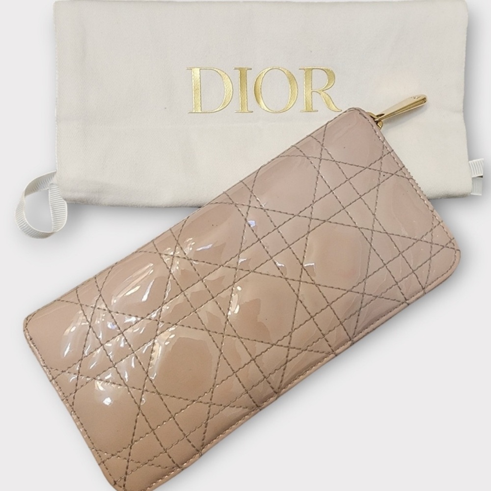 Lady Dior Cannage Large Patent Leather Zip-Around Wallet, lavender